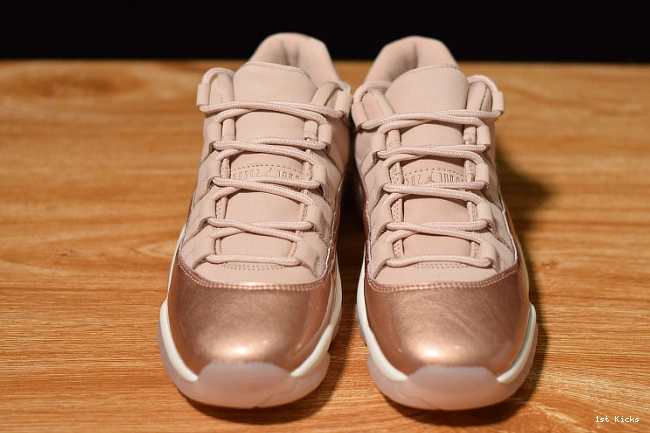 Jordan Rose Air Low AH7860-105 Gold 11 GS 0816